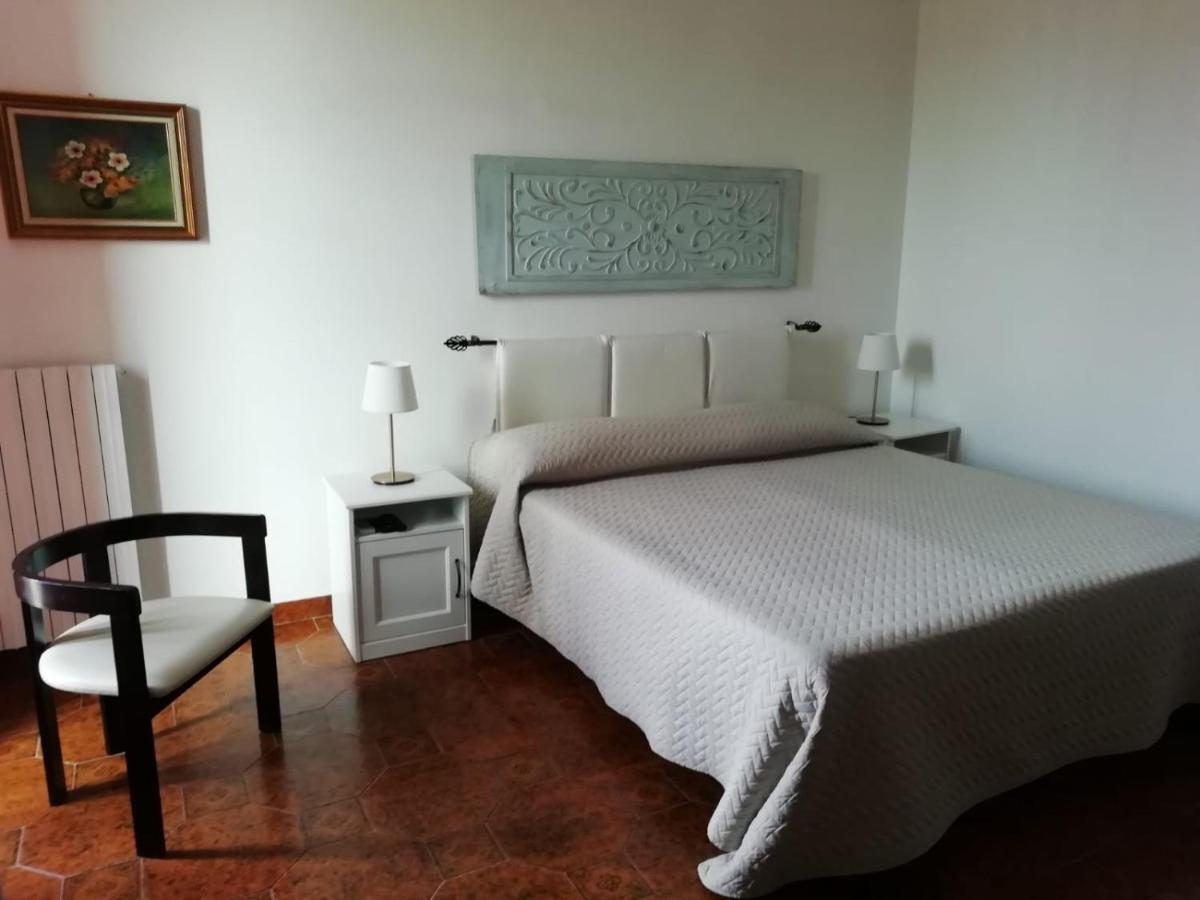Bed and Breakfast Ma.Di Bb Rocca San Giovanni Exterior foto